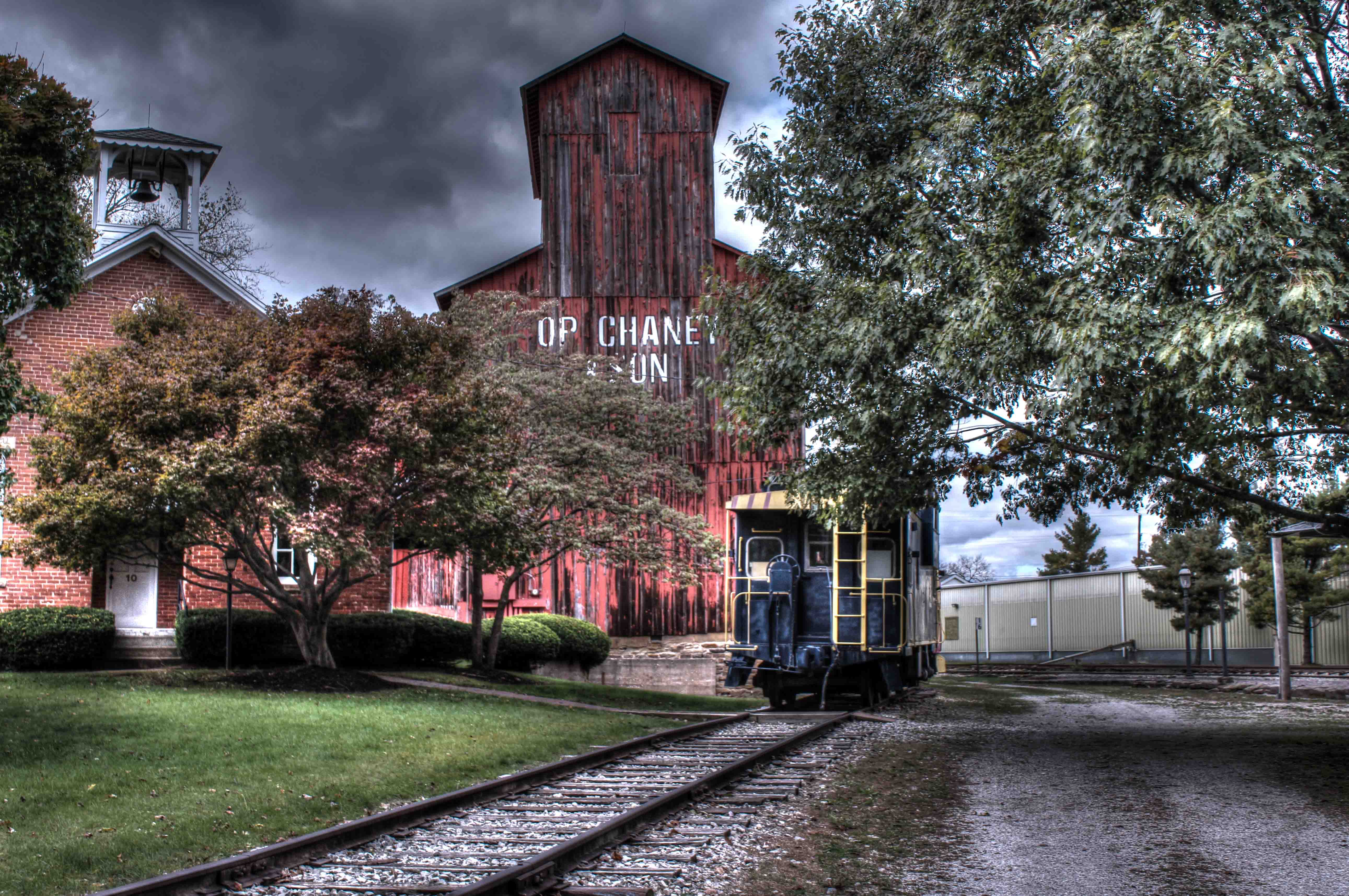 1394 Barn and Train